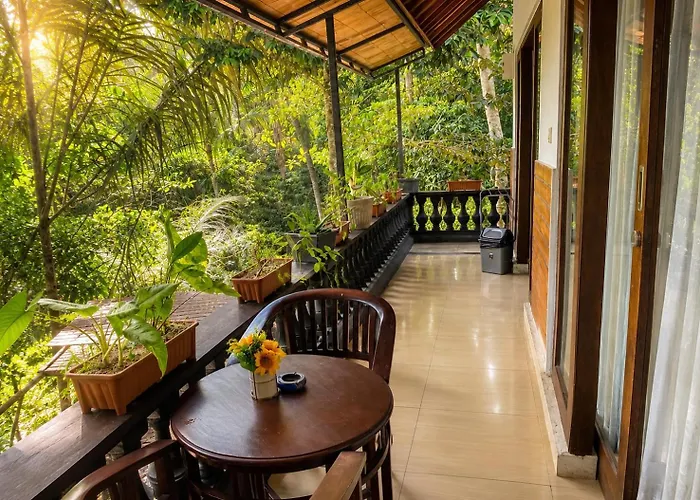 Jungle Hideaway 2 - Pool View *